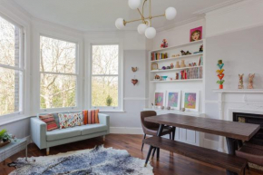 Newly Renovated 3 Bedroom Apartment in North West London